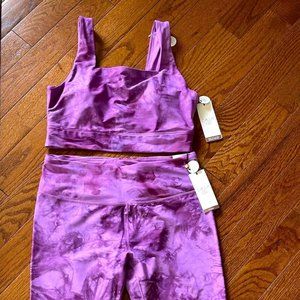 2 Piece Set XL NWT  CALIA Carrie Underwood Energizing Leggings Bra Lilac Fields